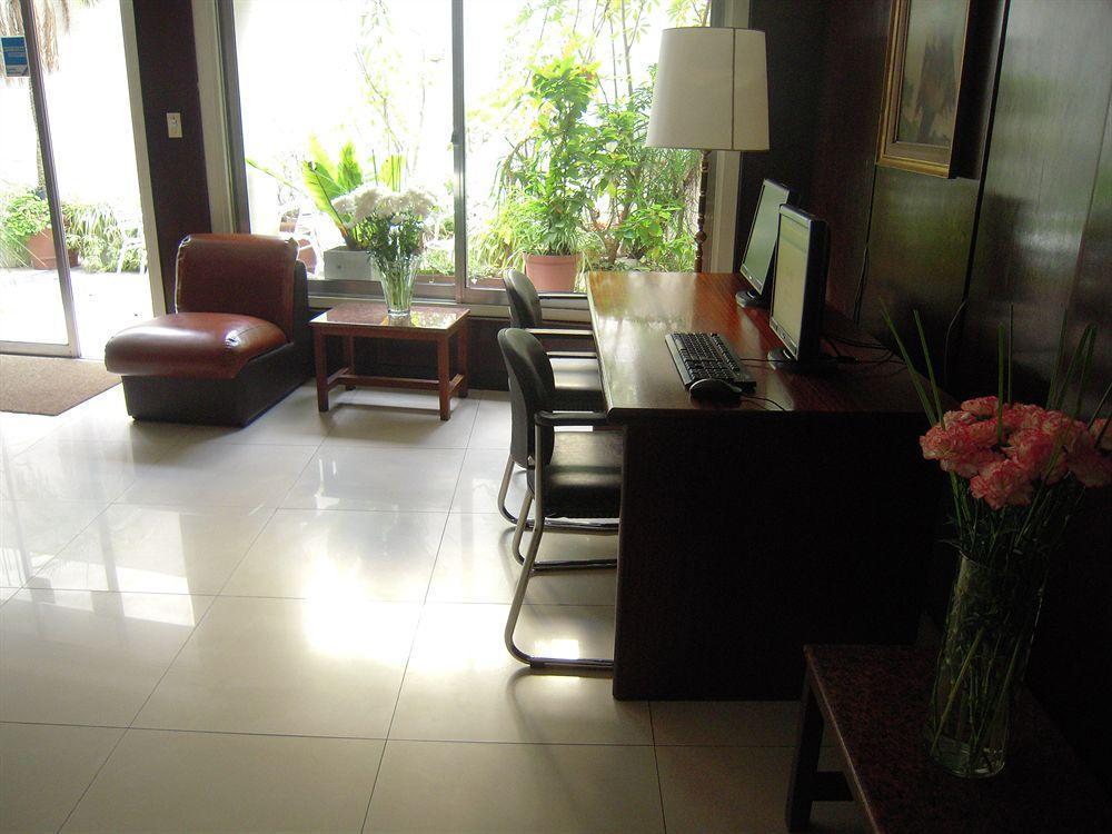 Ecuador Hotel Буенос Айрес Екстериор снимка