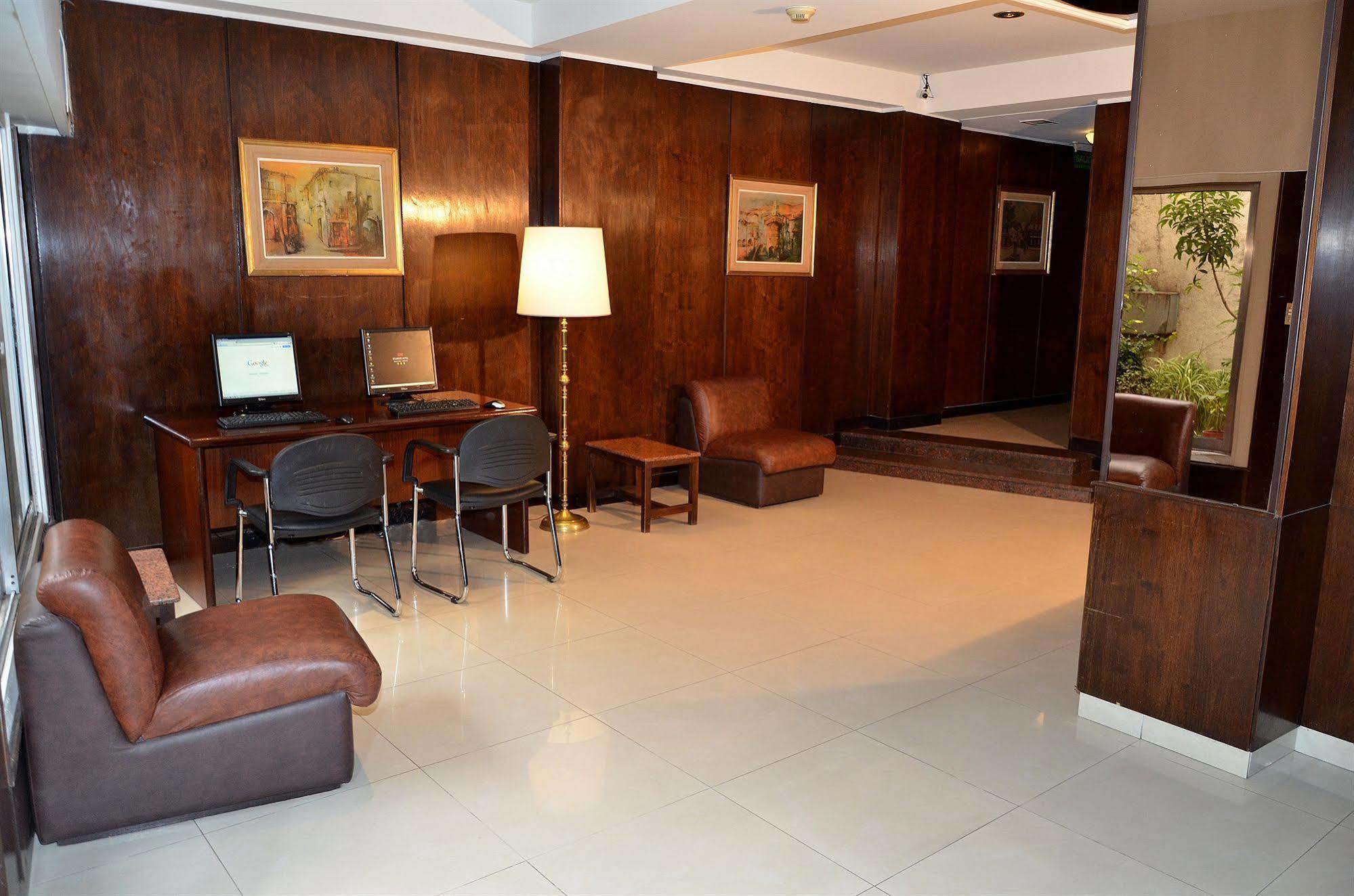 Ecuador Hotel Буенос Айрес Екстериор снимка